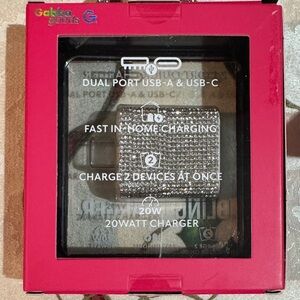 Gebba Goods Silver Dual Port USB Charger